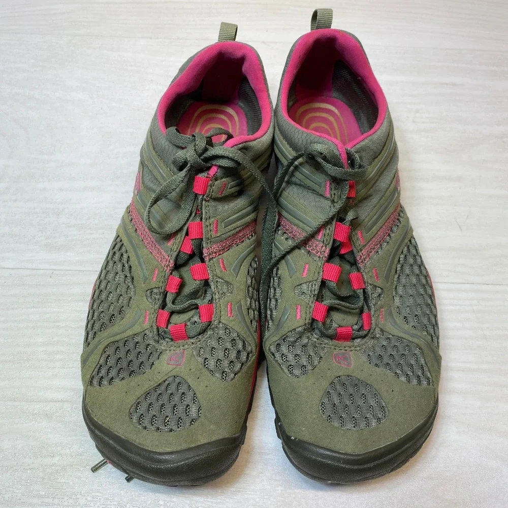 Keen Womens 9 CNX Hiking Shoes Trail Sneakers Green Pink Mesh Suede 1010192